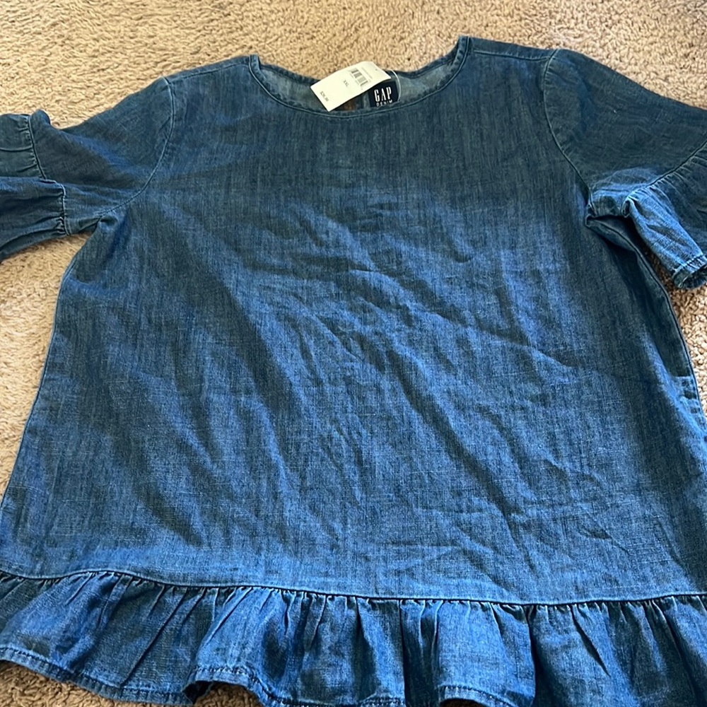 Girls ruffled blouse